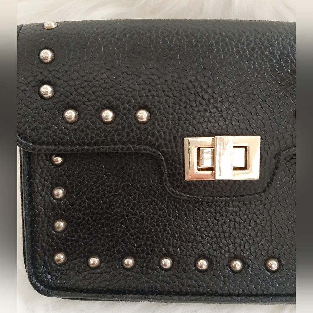 *FINAL SALE* STEVE MADDEN Embroidered Guitar Strap Black Leather Belt Bag - Picture 11 of 14